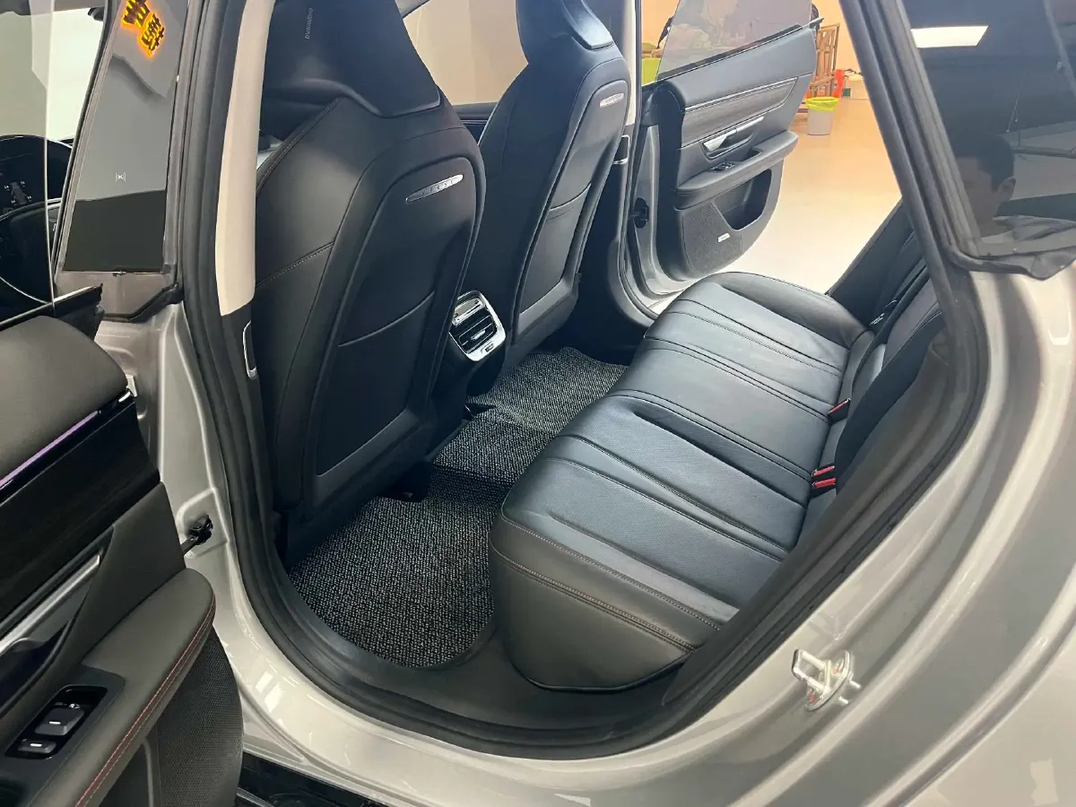 2022 Volkswagen Tiguan X 2.0T 220HP L4 7DCT,autocango,china used car exporter,china ev exporter,chinese used car exporter,chinese used ev exporter