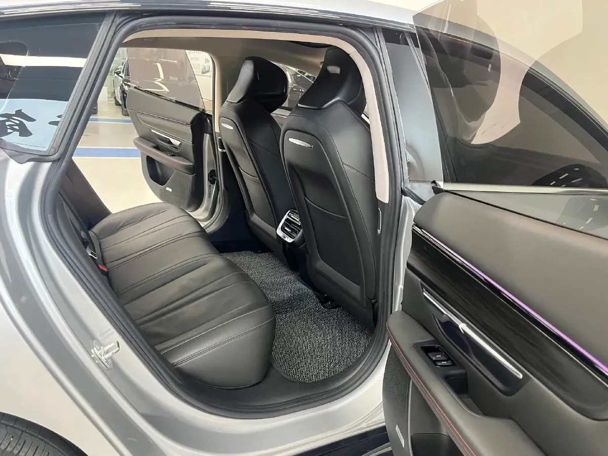 2022 Volkswagen Tiguan X 2.0T 220HP L4 7DCT,autocango,china used car exporter,china ev exporter,chinese used car exporter,chinese used ev exporter