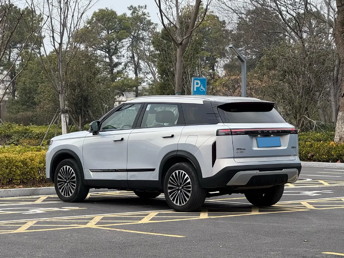 2024 Chery Exploration 06 C-DM 1.5T 156HP L4 DHT PHEV 18.3KWH,autocango,china used car exporter,china ev exporter,chinese used car exporter,chinese used ev exporter