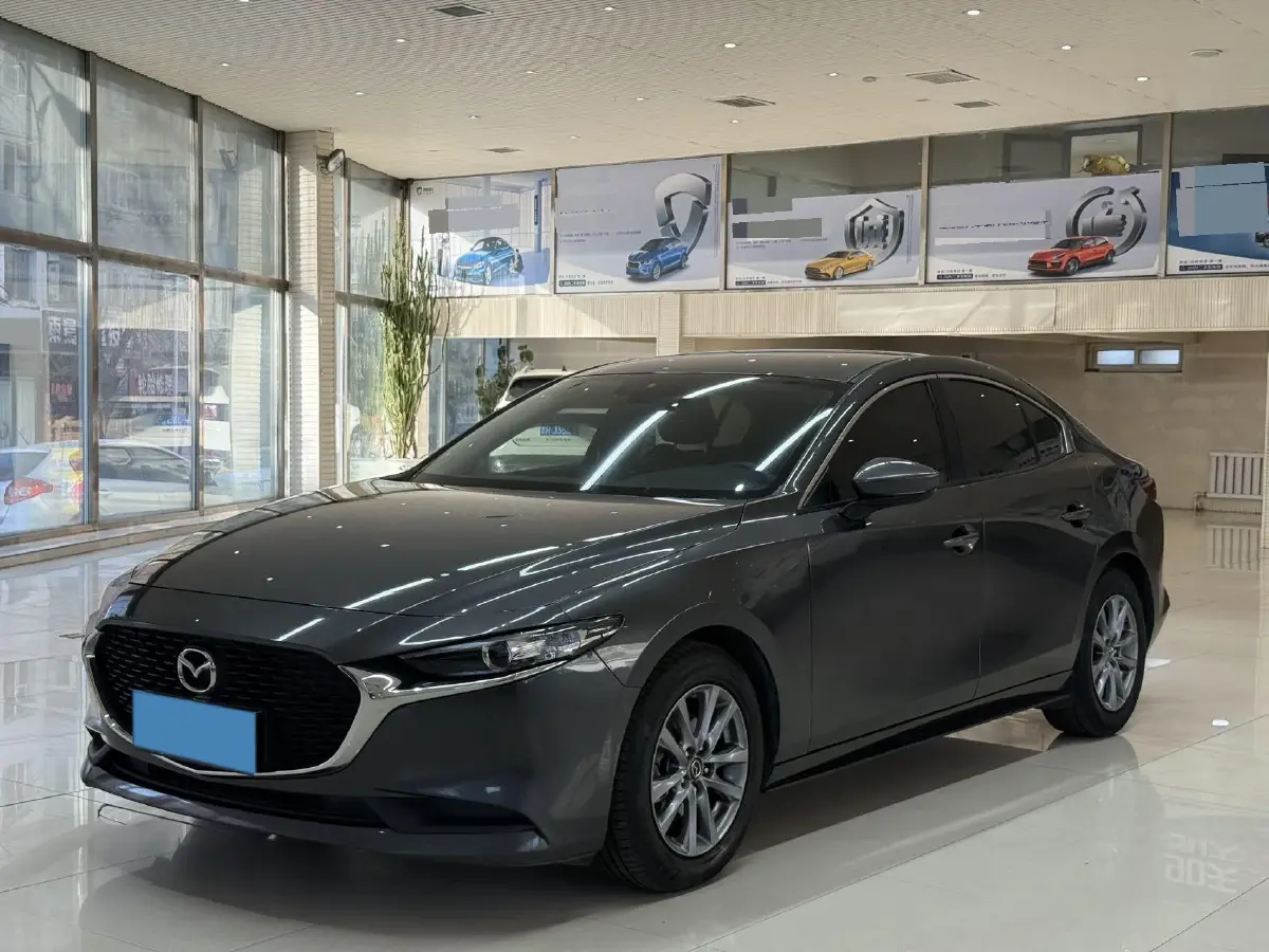 2021 Mazda 3 Axela 2.0L 158HP L4 6AT