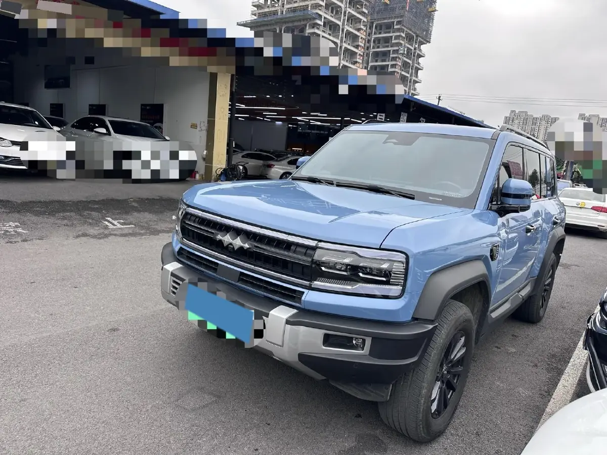 2023 FangChengBao Bao 5 1.5T 194HP L4 E-CVT PHEV 31.8KWH
