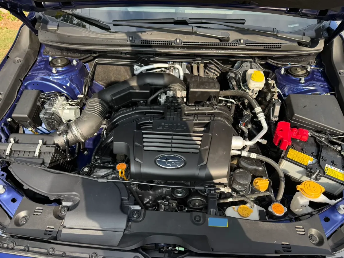 2024 Subaru Crosstrek 2.5L 169HP H4 CVT,autocango,china used car exporter,china ev exporter,chinese used car exporter,chinese used ev exporter