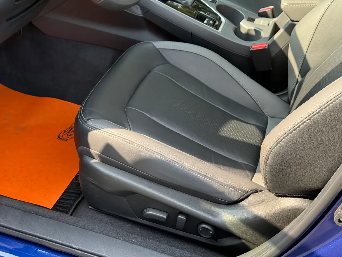 2024 Subaru Crosstrek 2.5L 169HP H4 CVT,autocango,china used car exporter,china ev exporter,chinese used car exporter,chinese used ev exporter