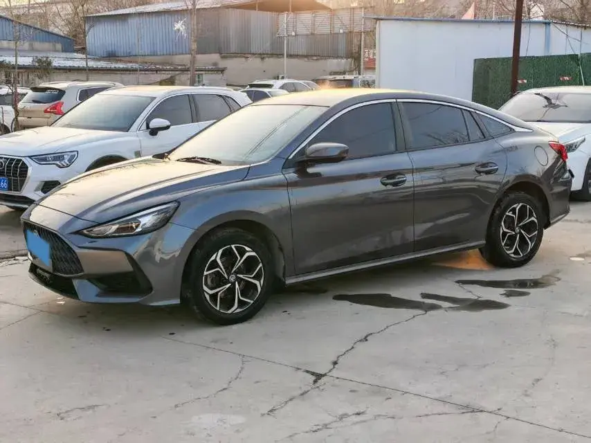 2023 MG 5 1.5L 129HP L4 5MT