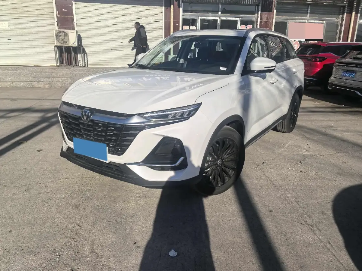 2025 ChangAn CS75 1.5T 188HP L4 7DCT