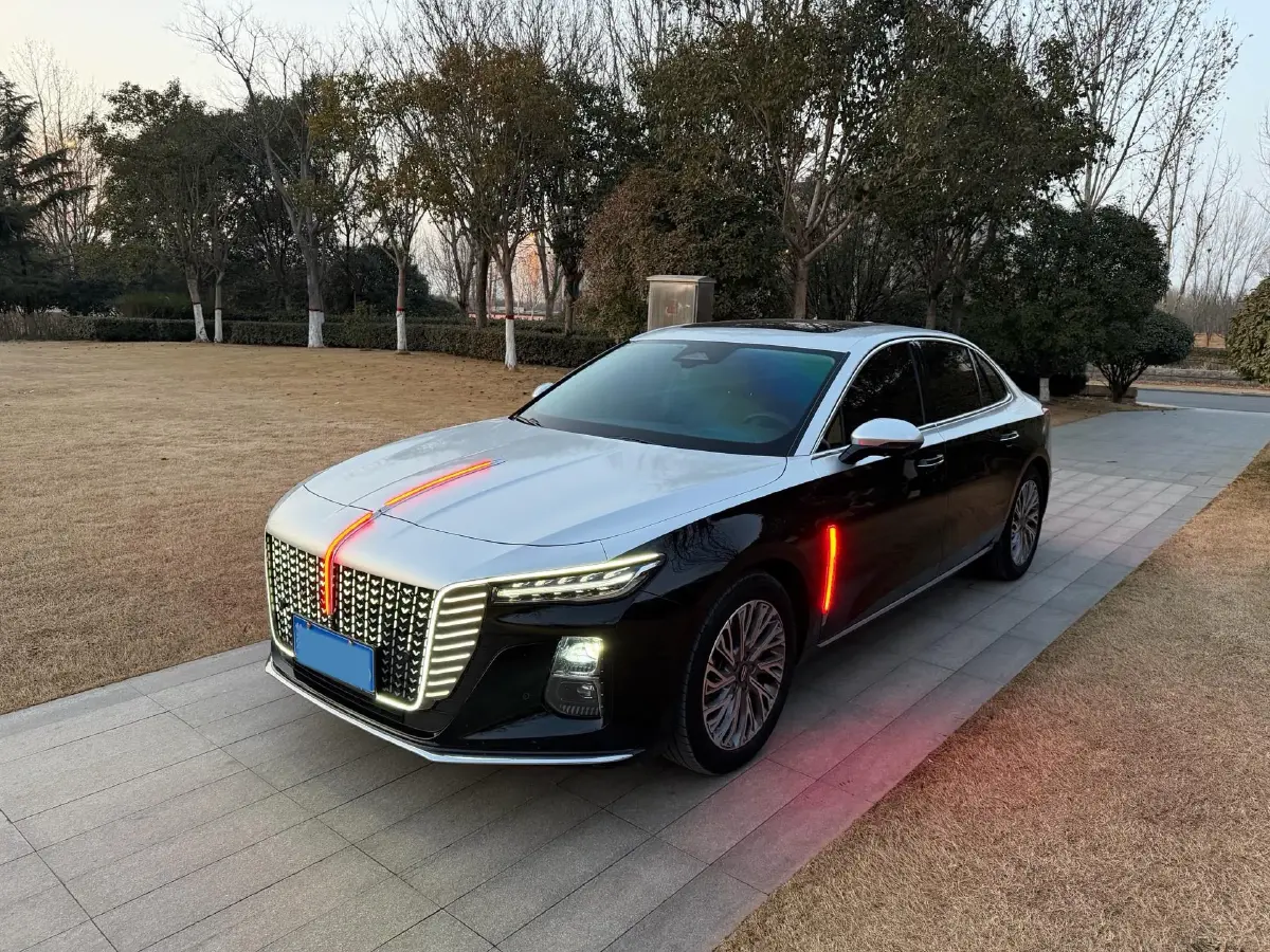2023 HongQi H5 2.0T 224HP L4 8AT