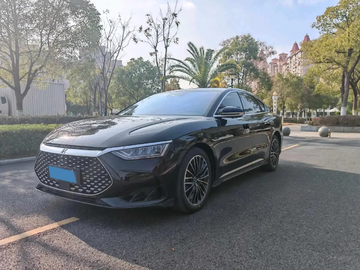 2022 Volkswagen Tiguan L 2.0T 186HP L4 7DCT