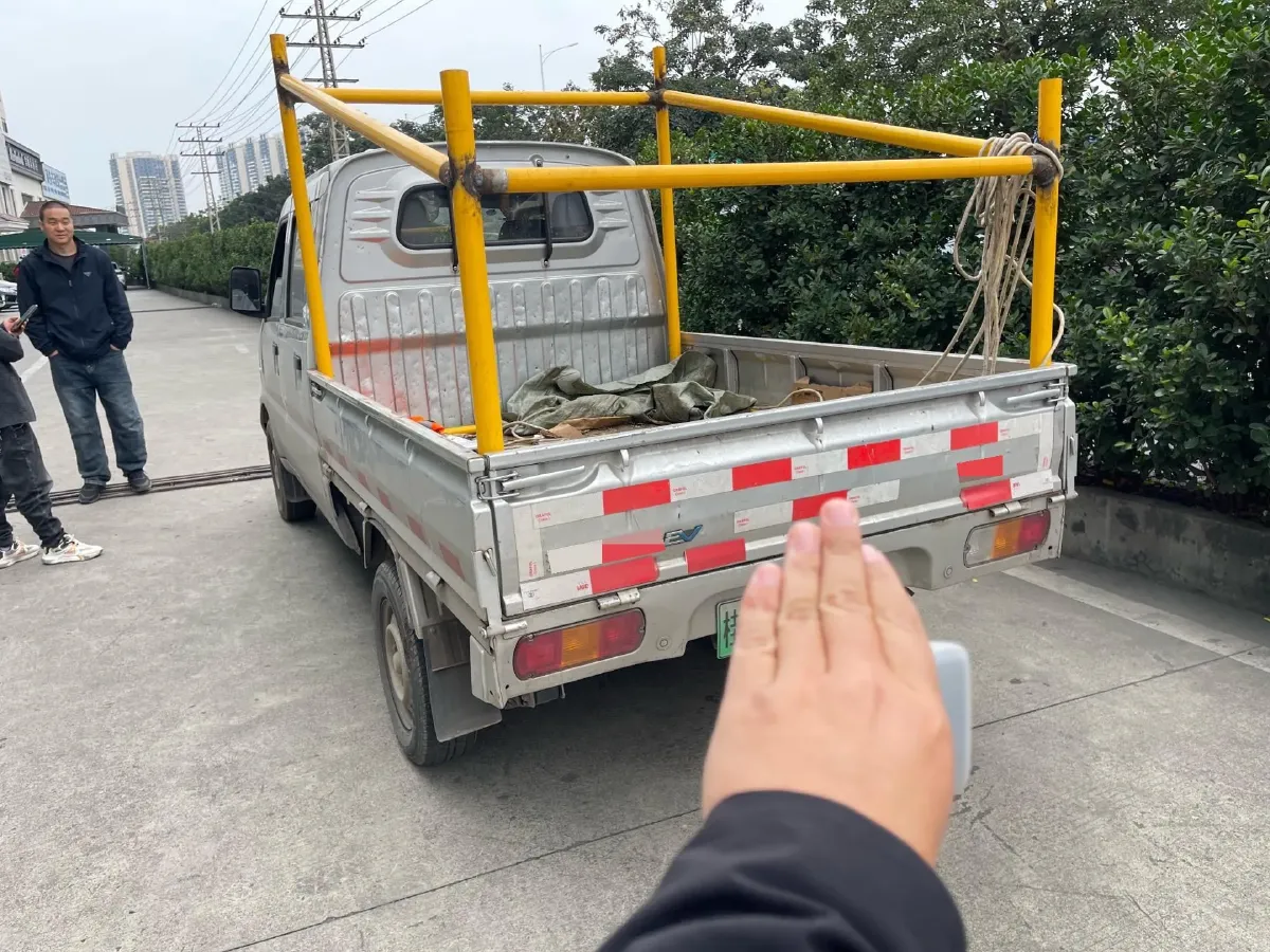 2022 WuLing RongGuang Mini Truck EV BEV 41.5KWH,autocango,china used car exporter,china ev exporter,chinese used car exporter,chinese used ev exporter