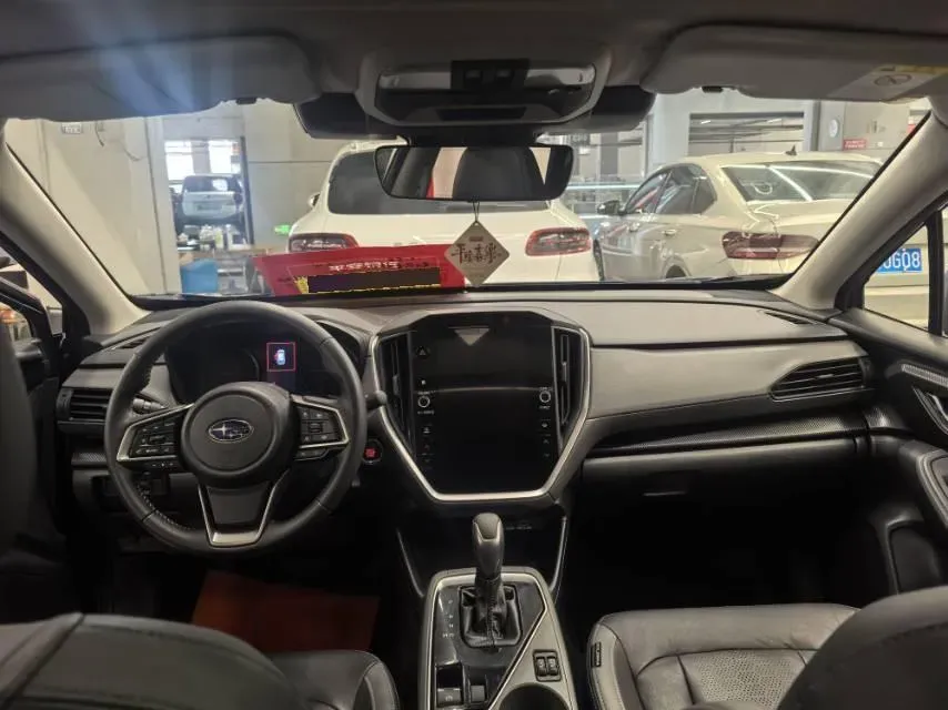 2024 Subaru Crosstrek 2.5L 169HP H4 CVT,autocango,china used car exporter,china ev exporter,chinese used car exporter,chinese used ev exporter