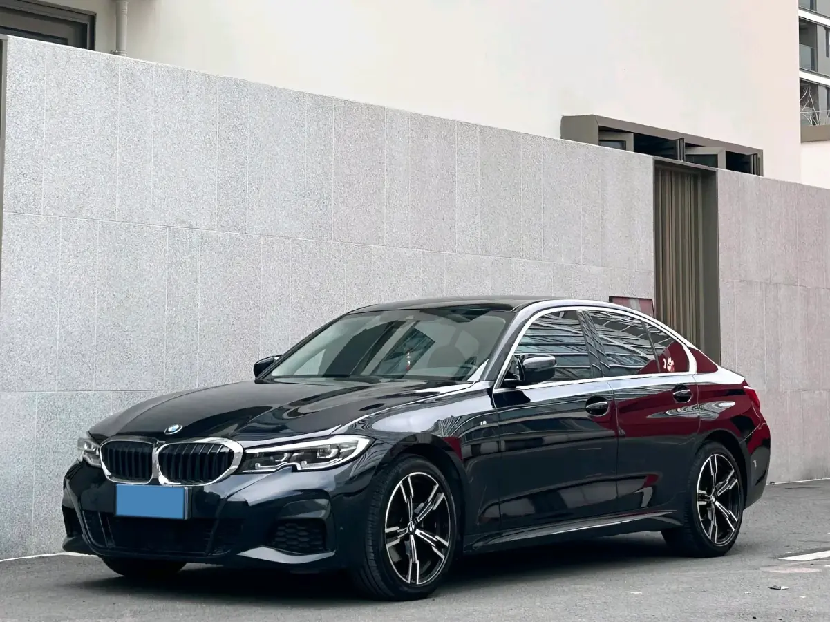 2021 BMW 3 Series 2.0T 184HP L4 8AT
