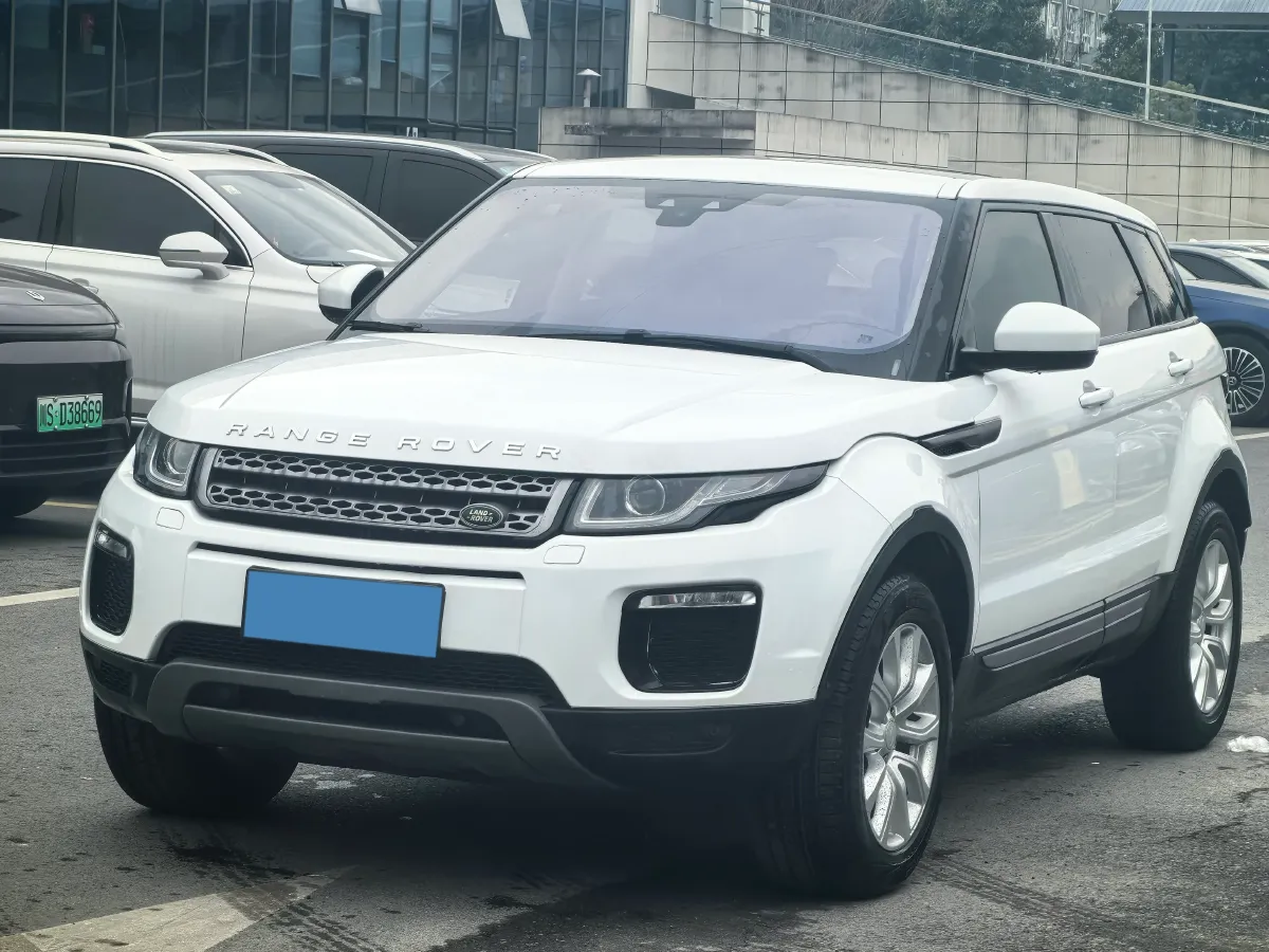 2018 Land Rover Range Rover Evoque 2.0T 241HP L4 9AT,autocango,china used car exporter,china ev exporter,chinese used car exporter,chinese used ev exporter