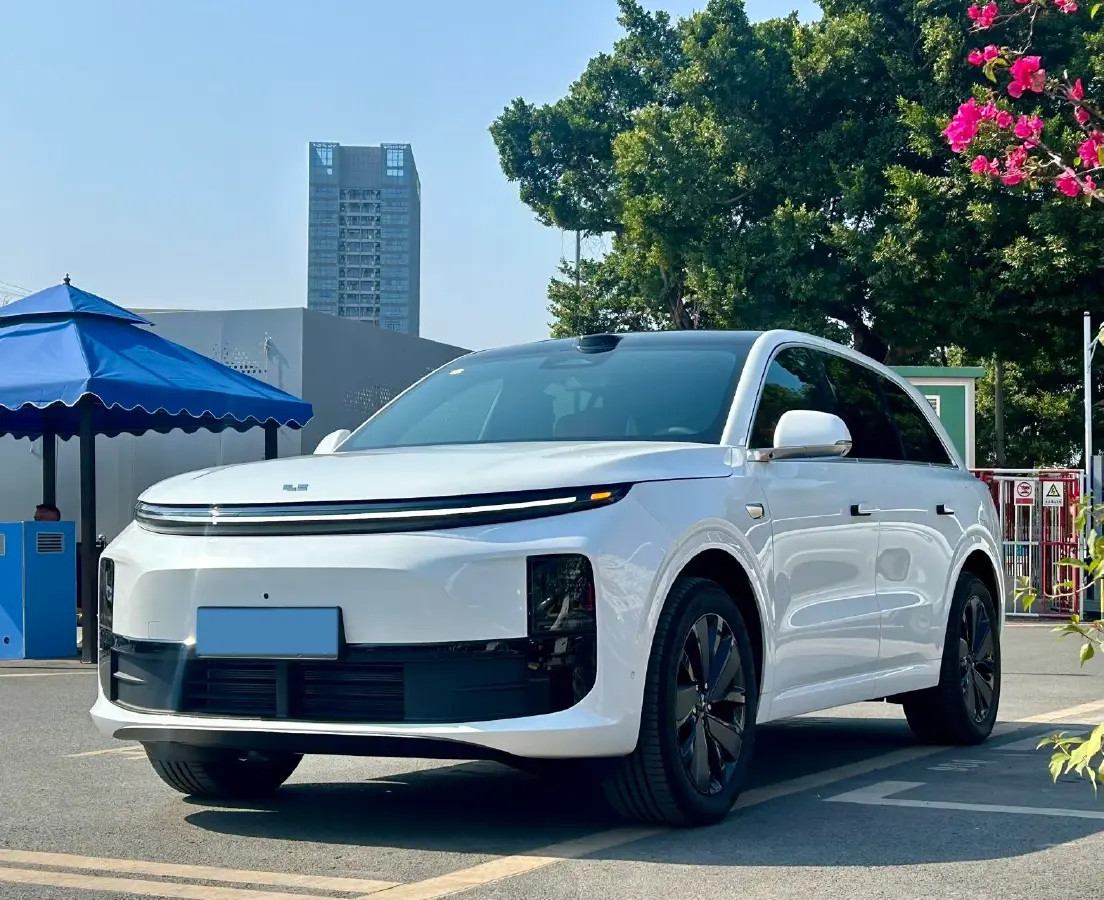 2025 Li L6 Range Extended 154HP L4 REEV