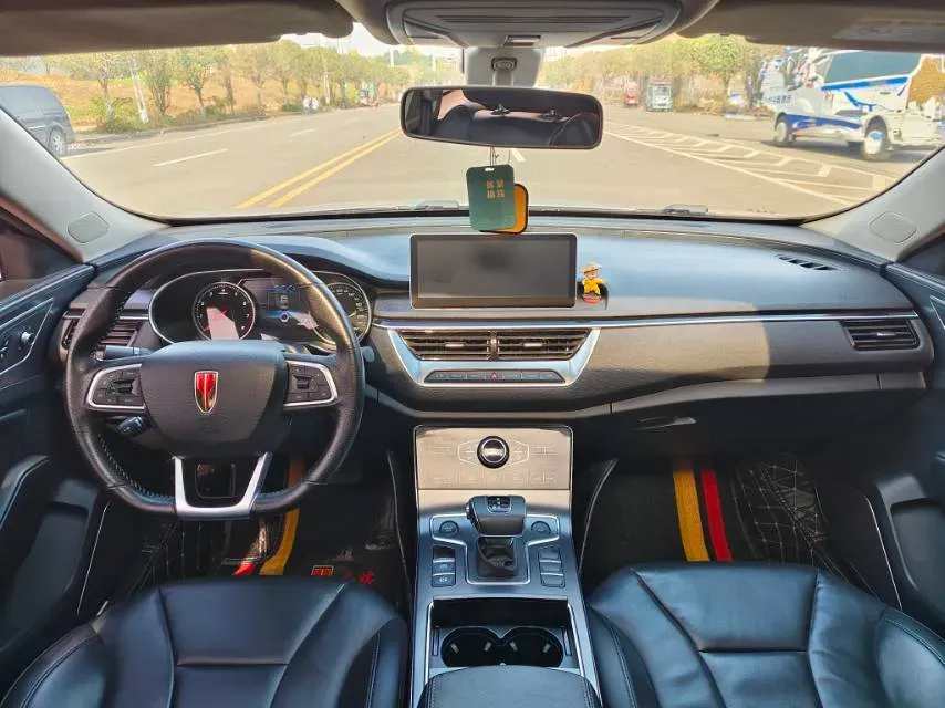 2020 HongQi H5 1.5T 169HP L4 7DCT,autocango,china used car exporter,china ev exporter,chinese used car exporter,chinese used ev exporter