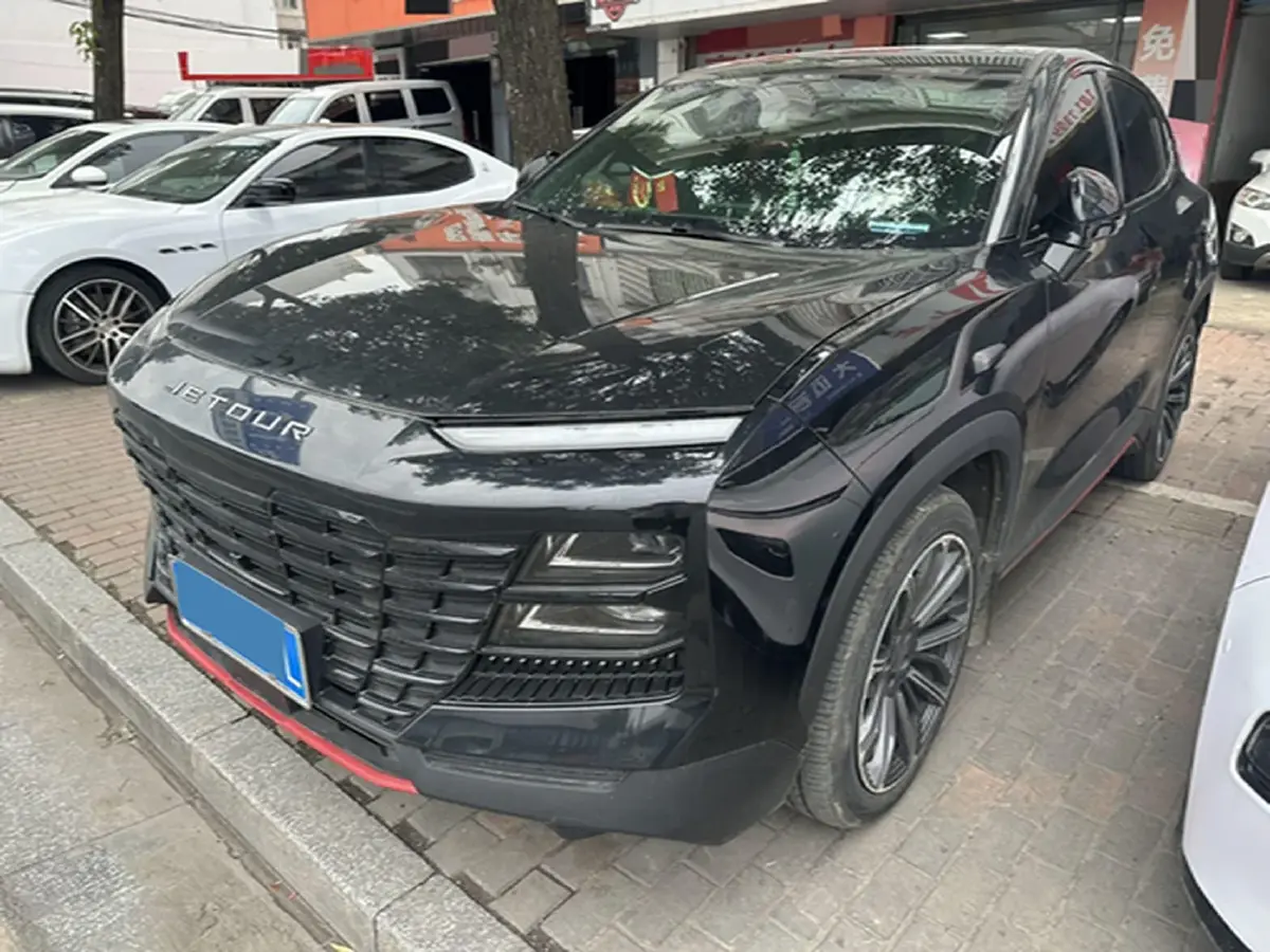 2022 Jetour DASHING 1.6T 197HP L4 7DCT