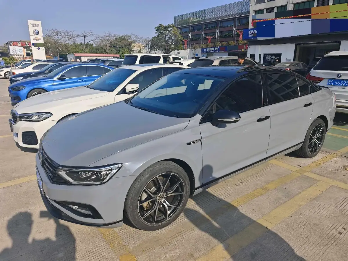 2020 Volkswagen Magotan 2.0T 186HP L4 7DCT