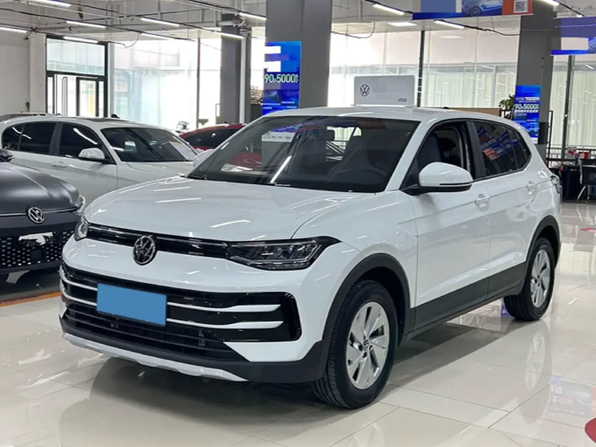 2025 Volkswagen Tharu 1.5L 110HP L4 6AT