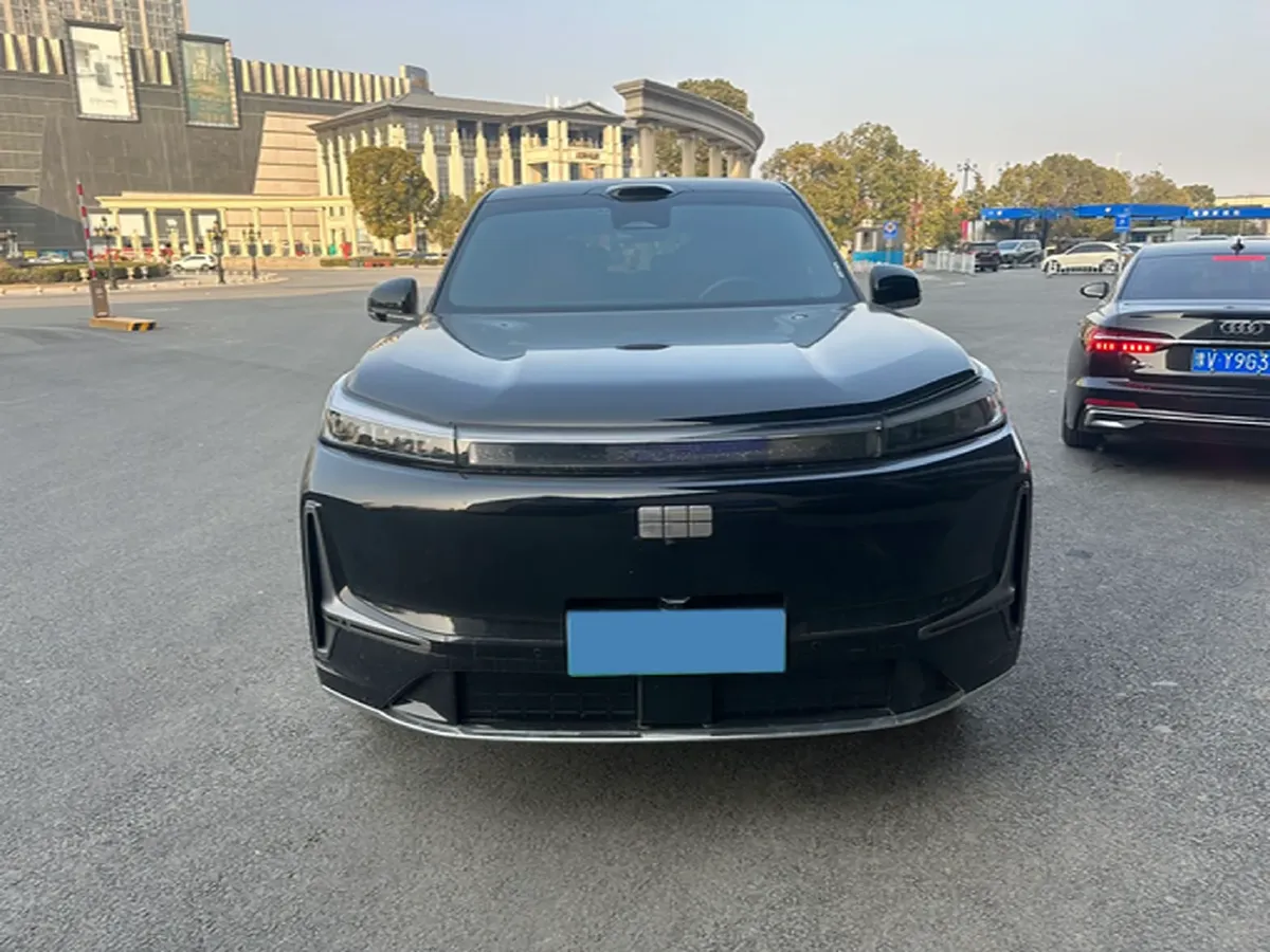 2025 Geely Galaxy M9 1.5T 163HP L4 3DHT PHEV,autocango,china used car exporter,china ev exporter,chinese used car exporter,chinese used ev exporter