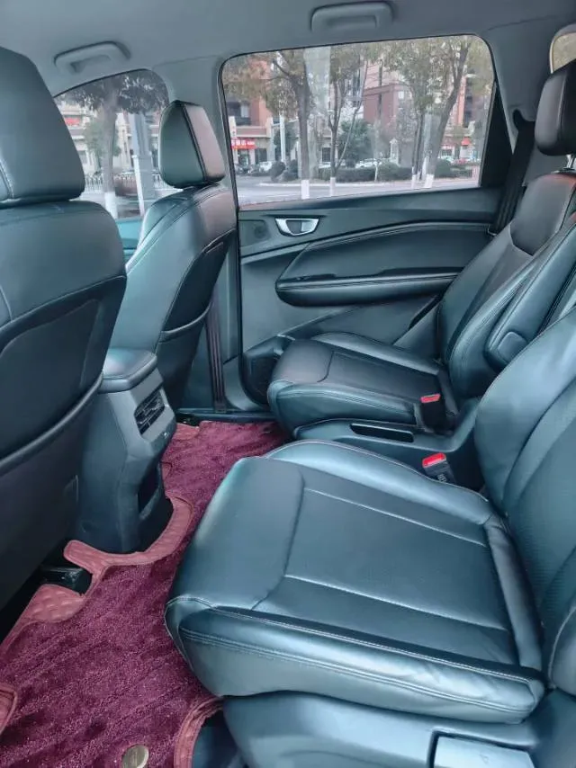 2022 Venucia T60 1.6L 126HP L4 CVT,autocango,china used car exporter,china ev exporter,chinese used car exporter,chinese used ev exporter