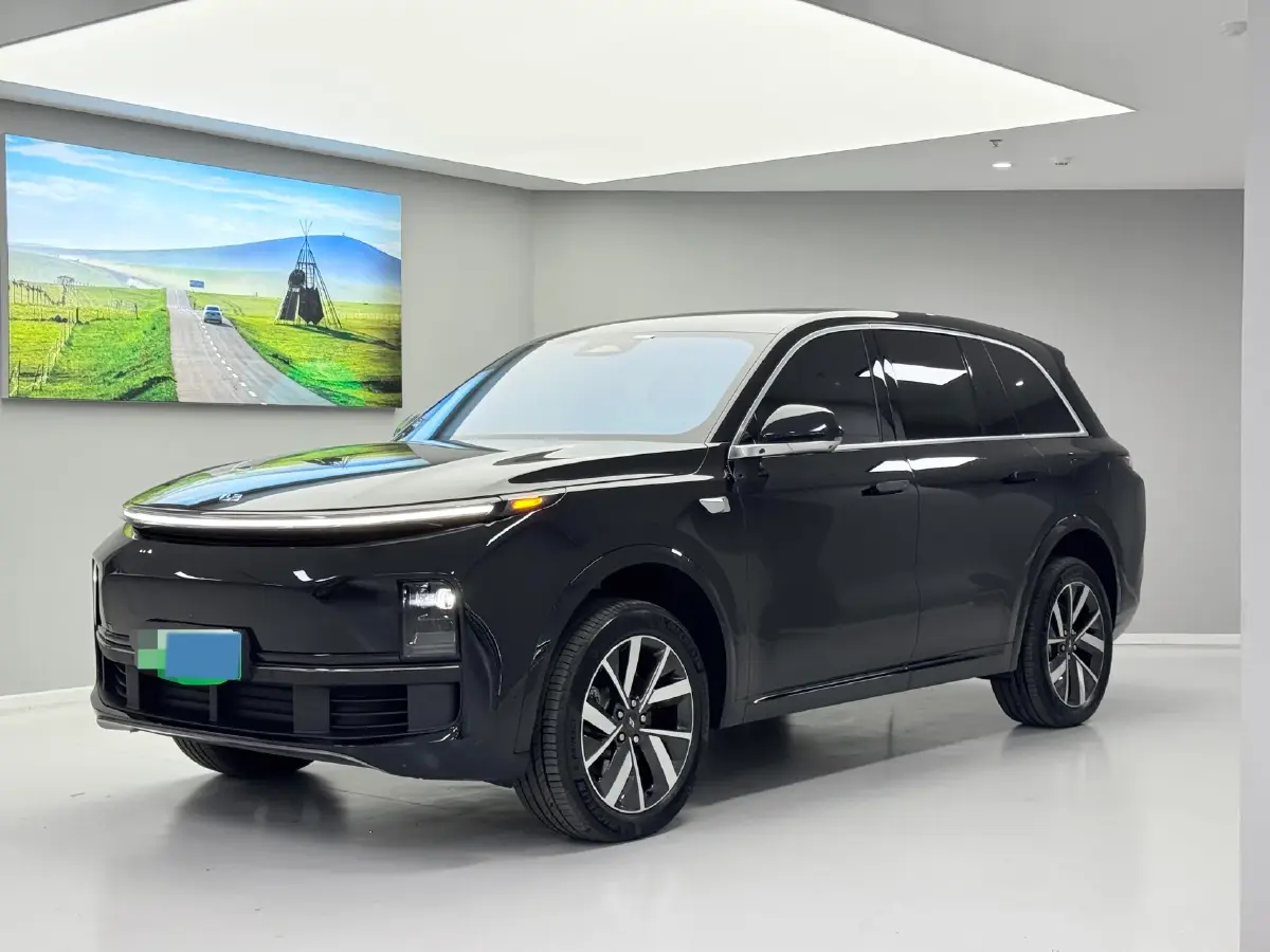 2023 Li L8 Range Extended 154HP REEV 40.9KWH