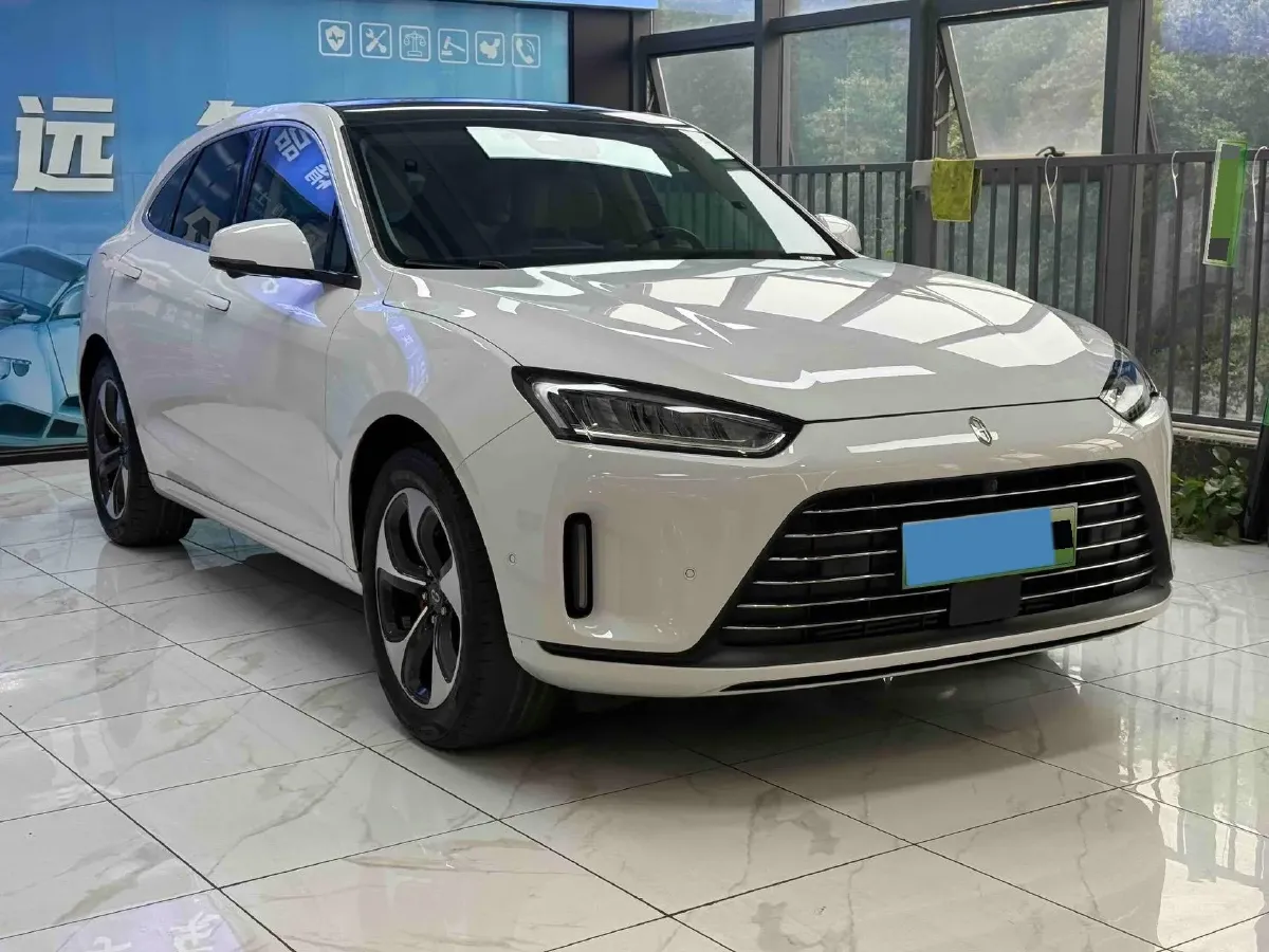 2022 JMC YuHu 7 2.0T 141HP L4 8AT,autocango,china used car exporter,china ev exporter,chinese used car exporter,chinese used ev exporter