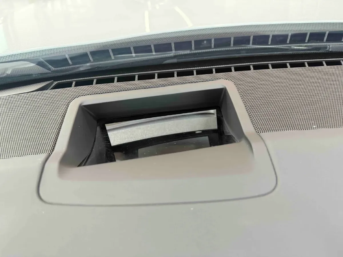 2022 JMC YuHu 7 2.0T 141HP L4 8AT,autocango,china used car exporter,china ev exporter,chinese used car exporter,chinese used ev exporter