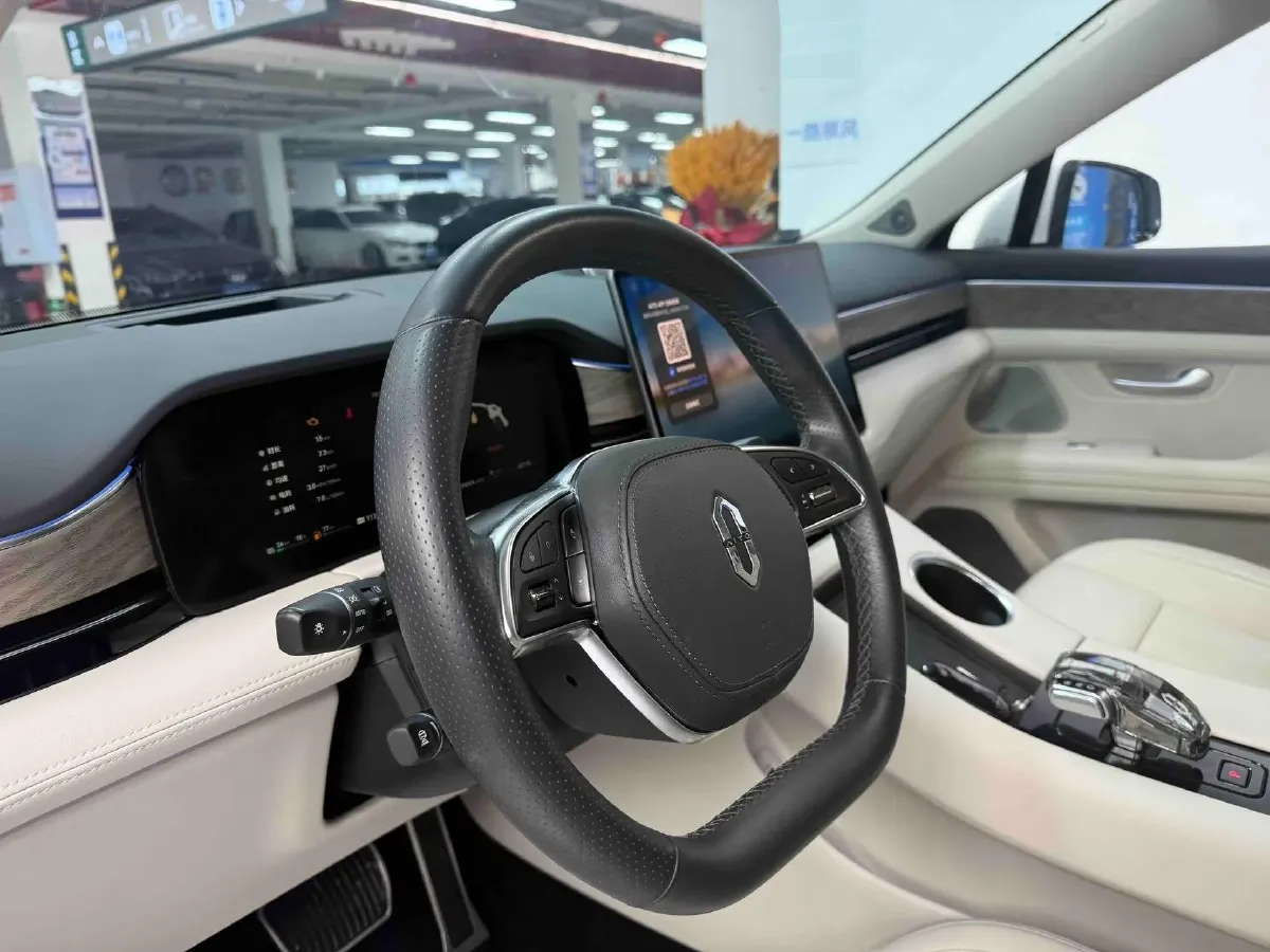 2022 JMC YuHu 7 2.0T 141HP L4 8AT,autocango,china used car exporter,china ev exporter,chinese used car exporter,chinese used ev exporter