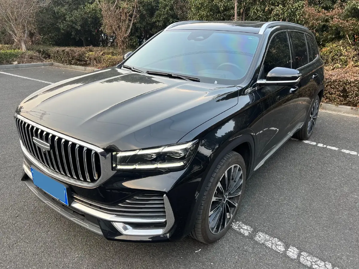 2025 Geely Monjaro 2.0T 238HP L4 8AT