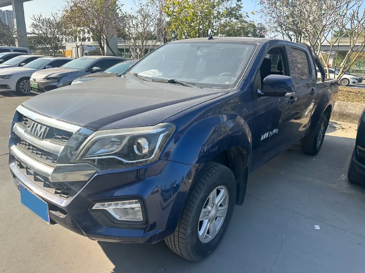 2022 Isuzu RE-MAX Jim 2.8T 120HP L4 5MT