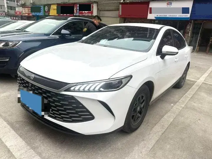 2025 BYD Seal05 DM-i 1.5L 101HP L4 E-CVT PHEV 7.68KWH