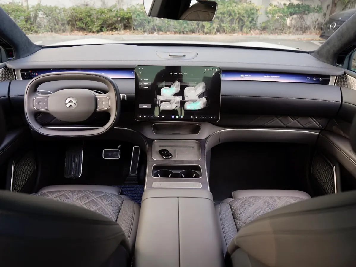 2025 NIO ET9 BEV 100KWH,autocango,china used car exporter,china ev exporter,chinese used car exporter,chinese used ev exporter