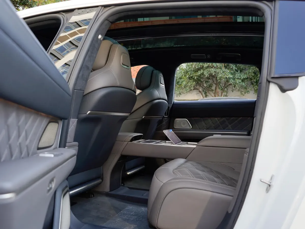 2025 NIO ET9 BEV 100KWH,autocango,china used car exporter,china ev exporter,chinese used car exporter,chinese used ev exporter