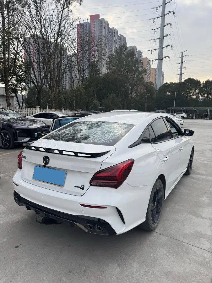 2022 MG 5 Scorpio 1.5T 181HP L4 7DCT,autocango,china used car exporter,china ev exporter,chinese used car exporter,chinese used ev exporter