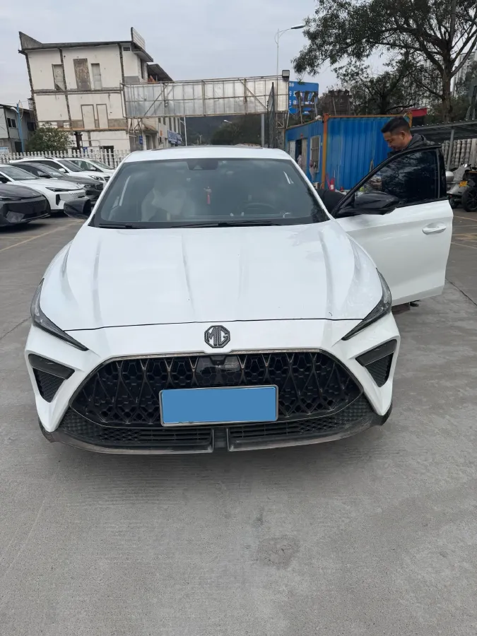 2022 MG 5 Scorpio 1.5T 181HP L4 7DCT,autocango,china used car exporter,china ev exporter,chinese used car exporter,chinese used ev exporter