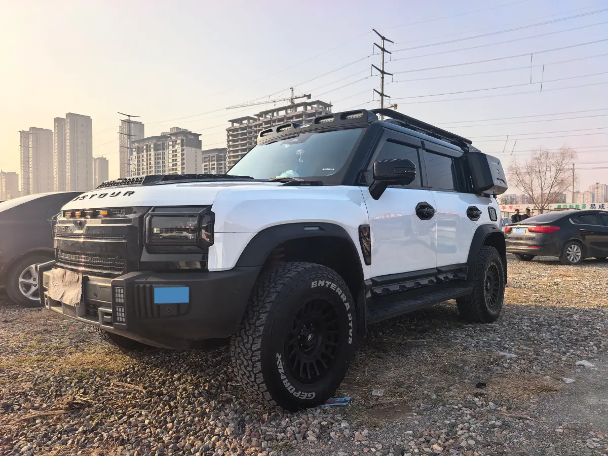 2023 Jetour Traveller 2.0T 254HP L4 7DCT