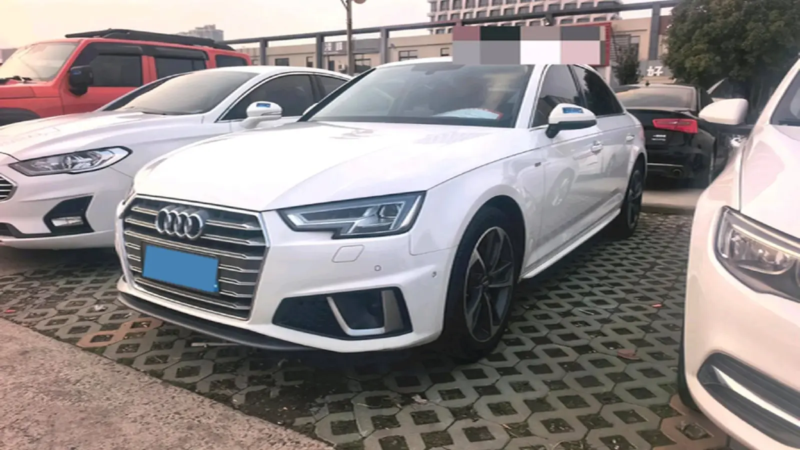 2019 Audi A4L 2.0T 190HP L4 7DCT