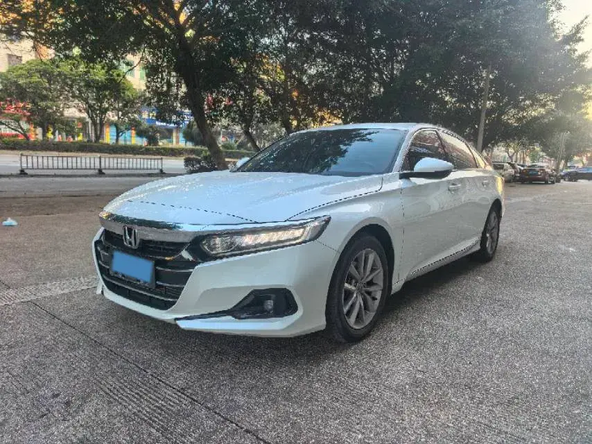 2022 Honda Accord 1.5T 194HP L4 CVT