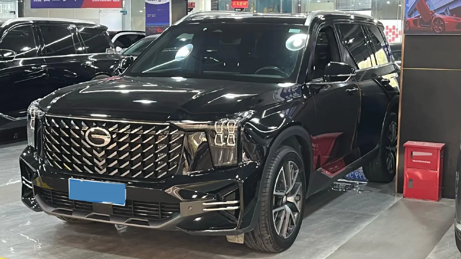 2024 GAC Trumpchi GS8 2.0T 252HP L4 8AT