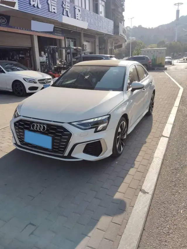 2022 Audi A3 1.4T 150HP L4 7DCT