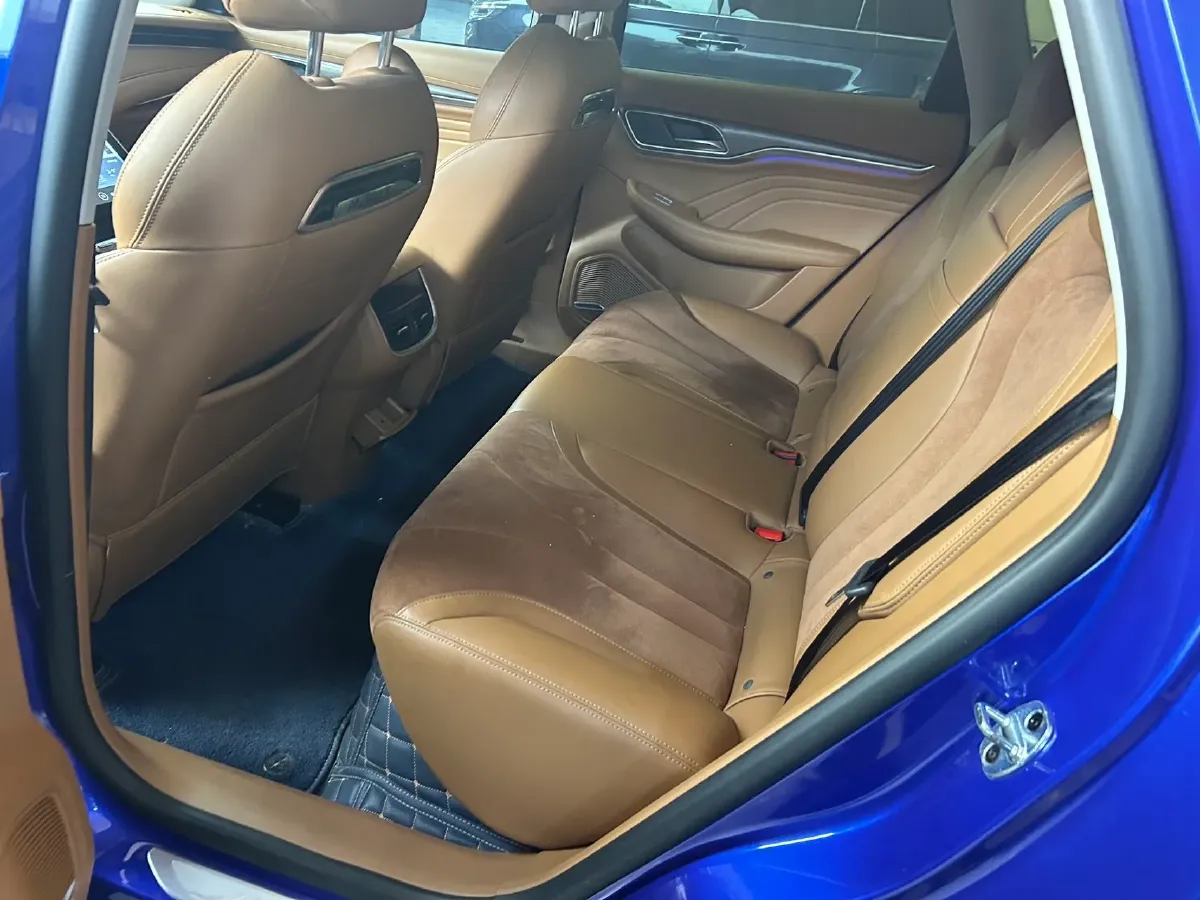 2018 Roewe MARVEL X BEV 52.5KWH,autocango,china used car exporter,china ev exporter,chinese used car exporter,chinese used ev exporter