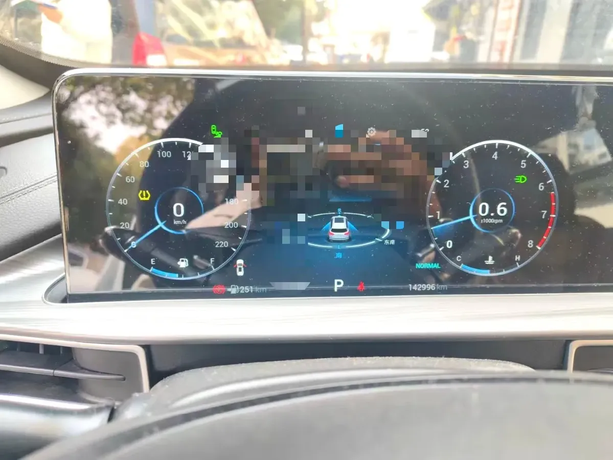 2021 Chery Tiggo 8 Plus 1.6T 197HP L4 7DCT,autocango,china used car exporter,china ev exporter,chinese used car exporter,chinese used ev exporter