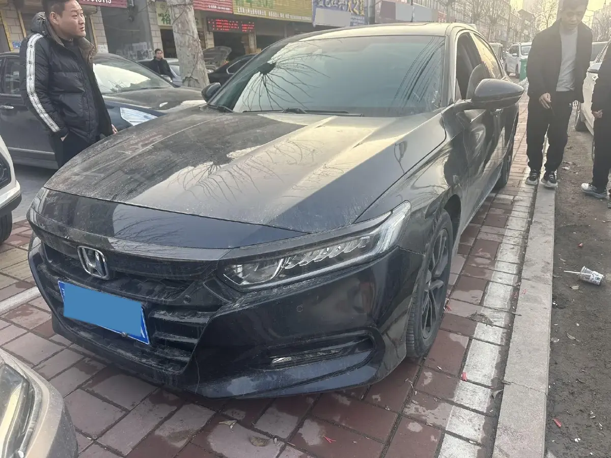 2021 Honda Accord 1.5T 194HP L4 CVT