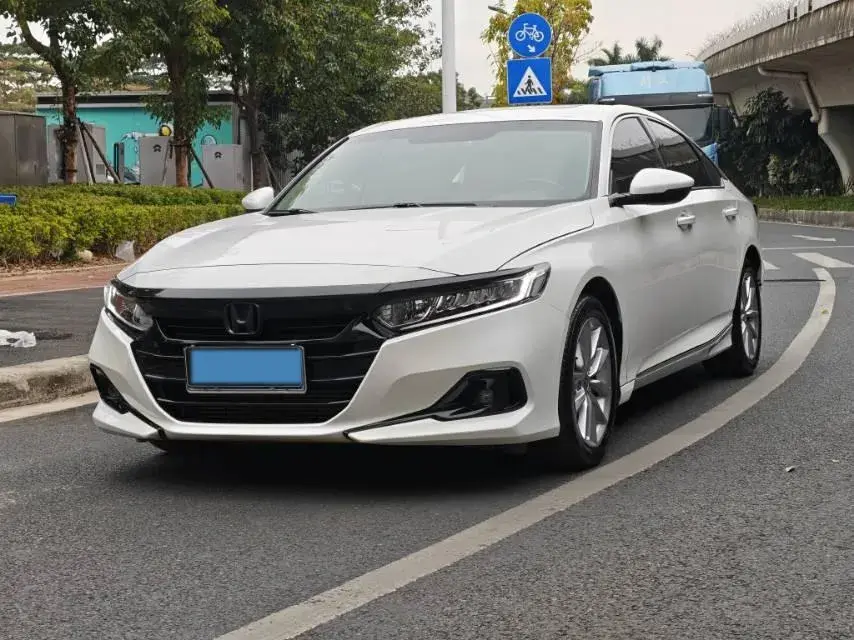 2022 Honda Accord 1.5T 194HP L4 CVT