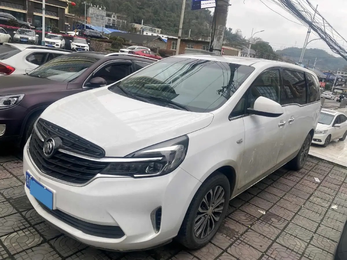 2021 Buick GL8 2.0T 237HP L4 9AT