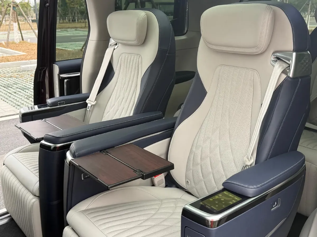 2022 MAXUS G90 2.0T 234HP L4 8AT,autocango,china used car exporter,china ev exporter,chinese used car exporter,chinese used ev exporter