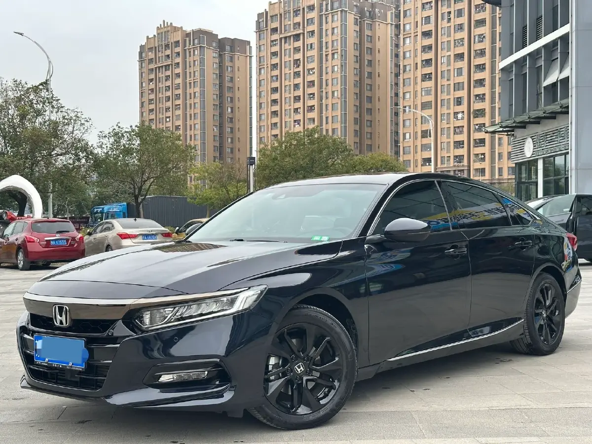 2021 Honda Accord 1.5T 194HP L4 CVT