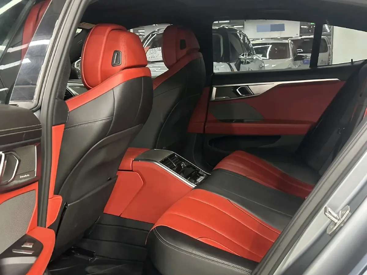 2019 BMW 8 Series 3.0T 340HP L6 8AT,autocango,china used car exporter,china ev exporter,chinese used car exporter,chinese used ev exporter