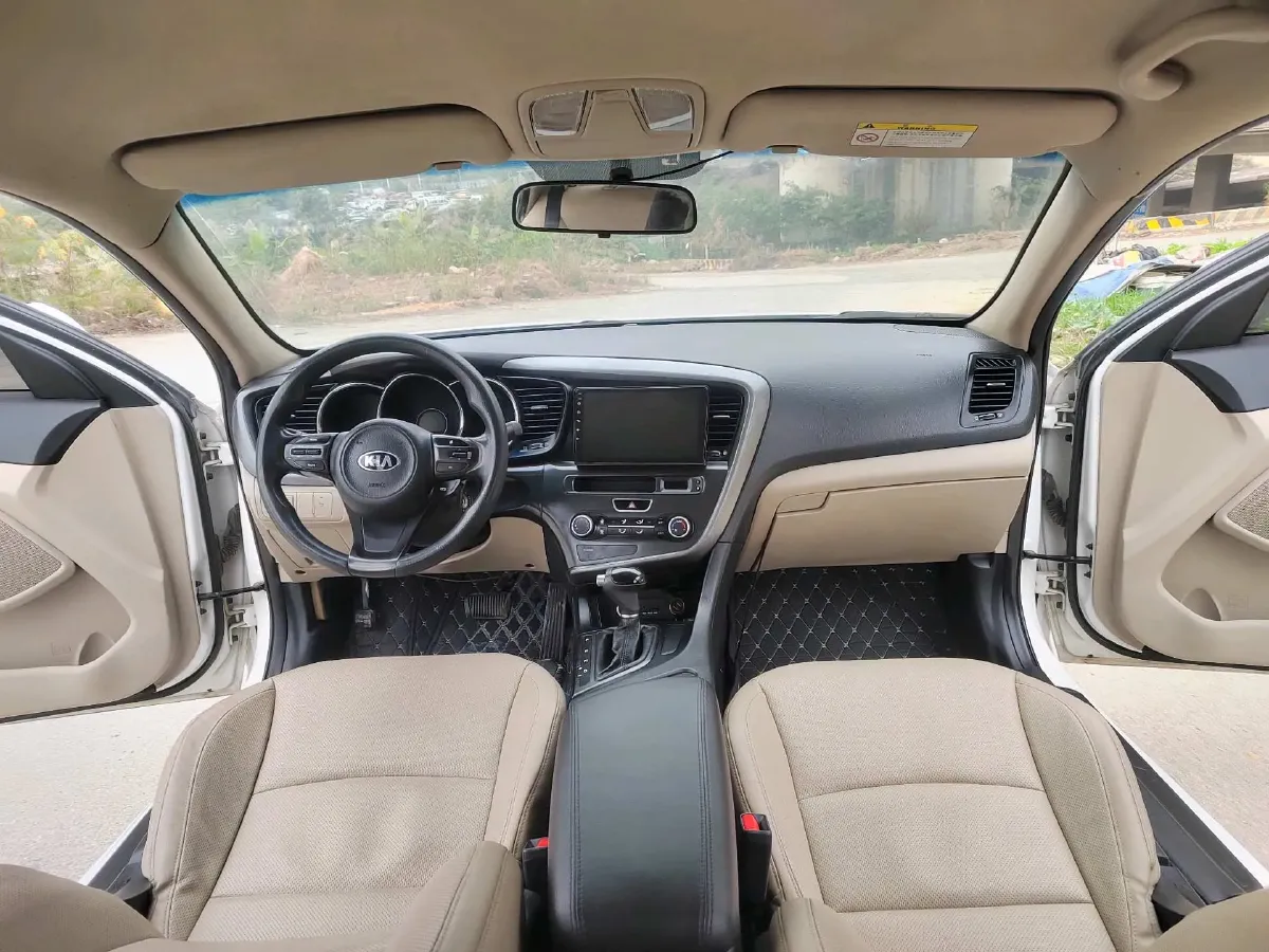 2015 Kia K5 2.0L 162HP L4 6AT,autocango,china used car exporter,china ev exporter,chinese used car exporter,chinese used ev exporter