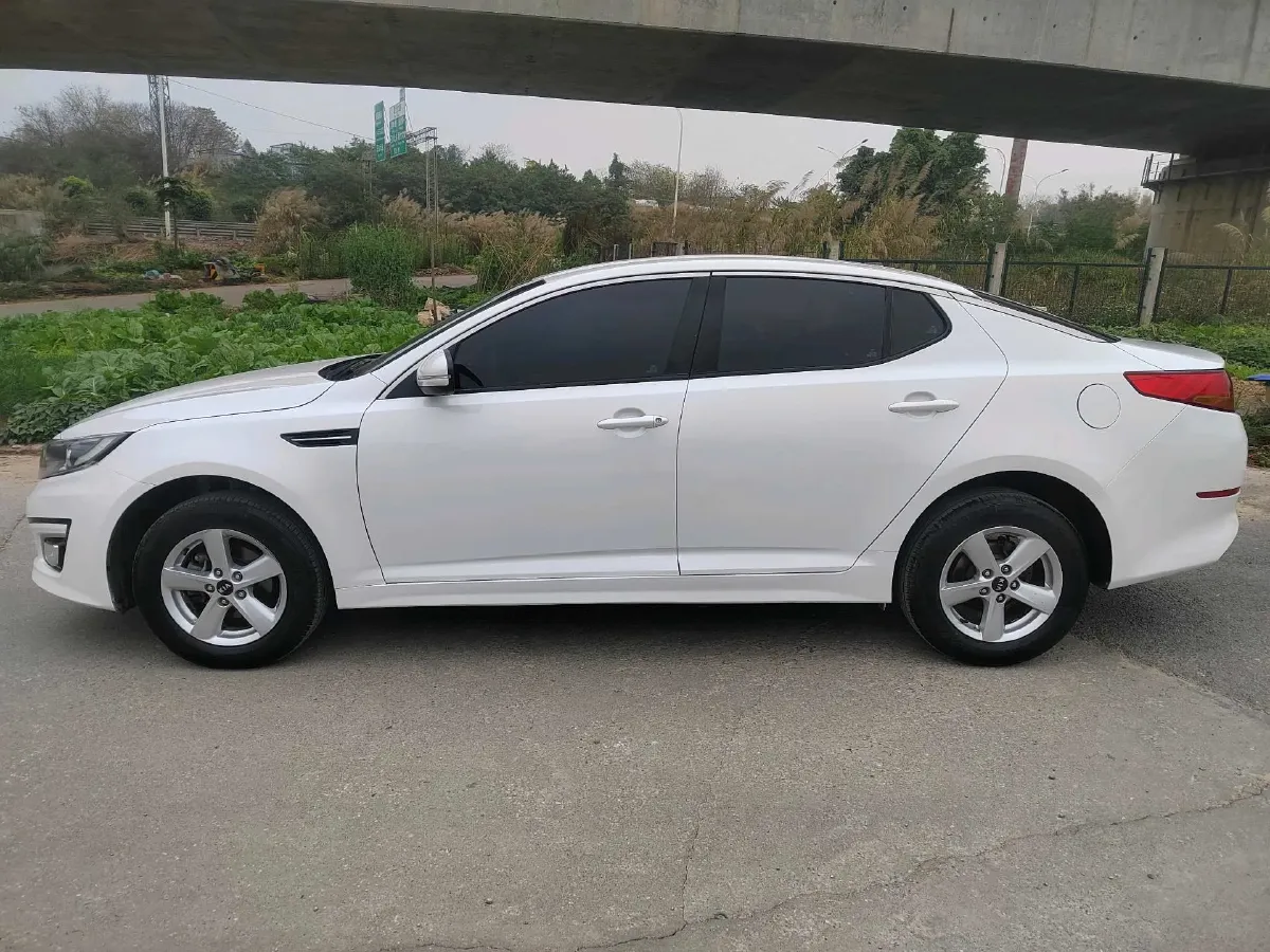 2015 Kia K5 2.0L 162HP L4 6AT,autocango,china used car exporter,china ev exporter,chinese used car exporter,chinese used ev exporter
