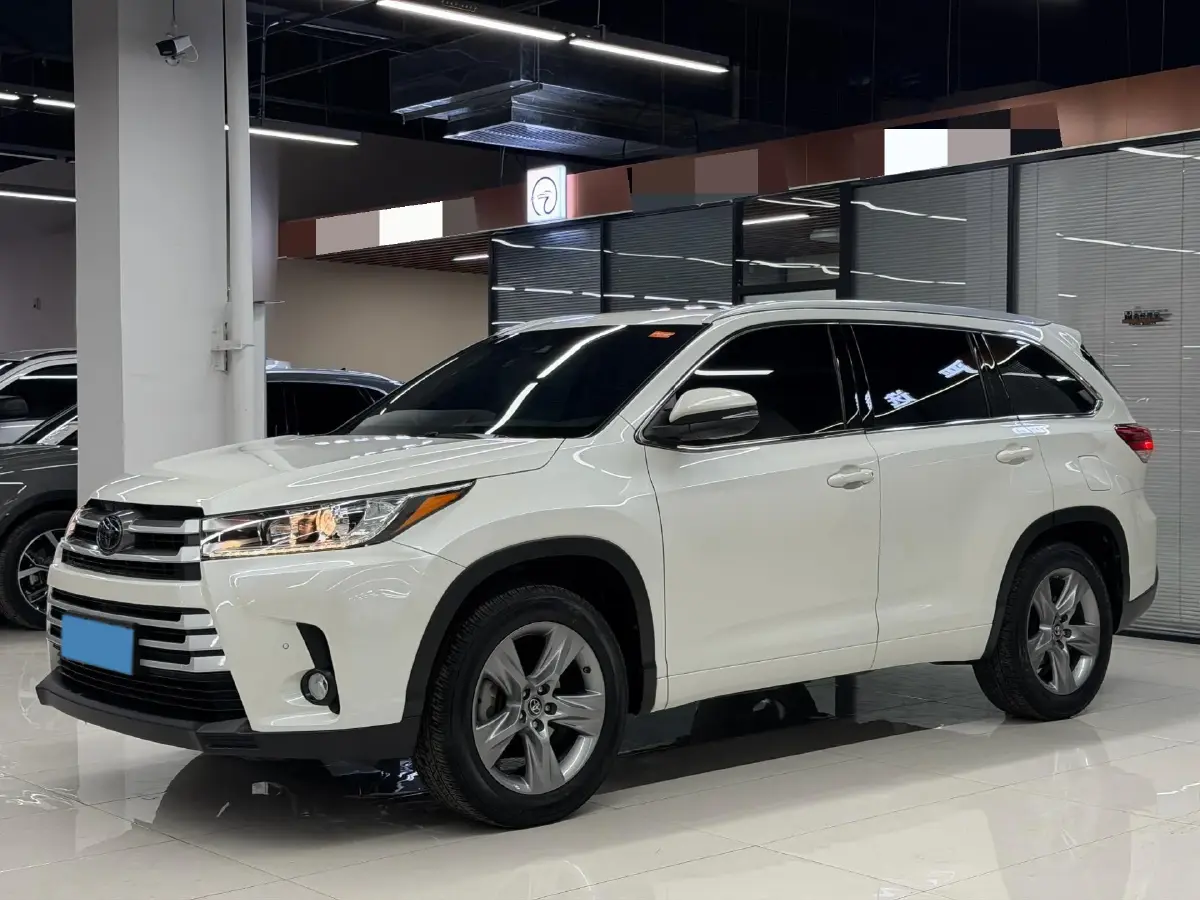 2018 Toyota Highlander 2.0T 220HP L4 6AT