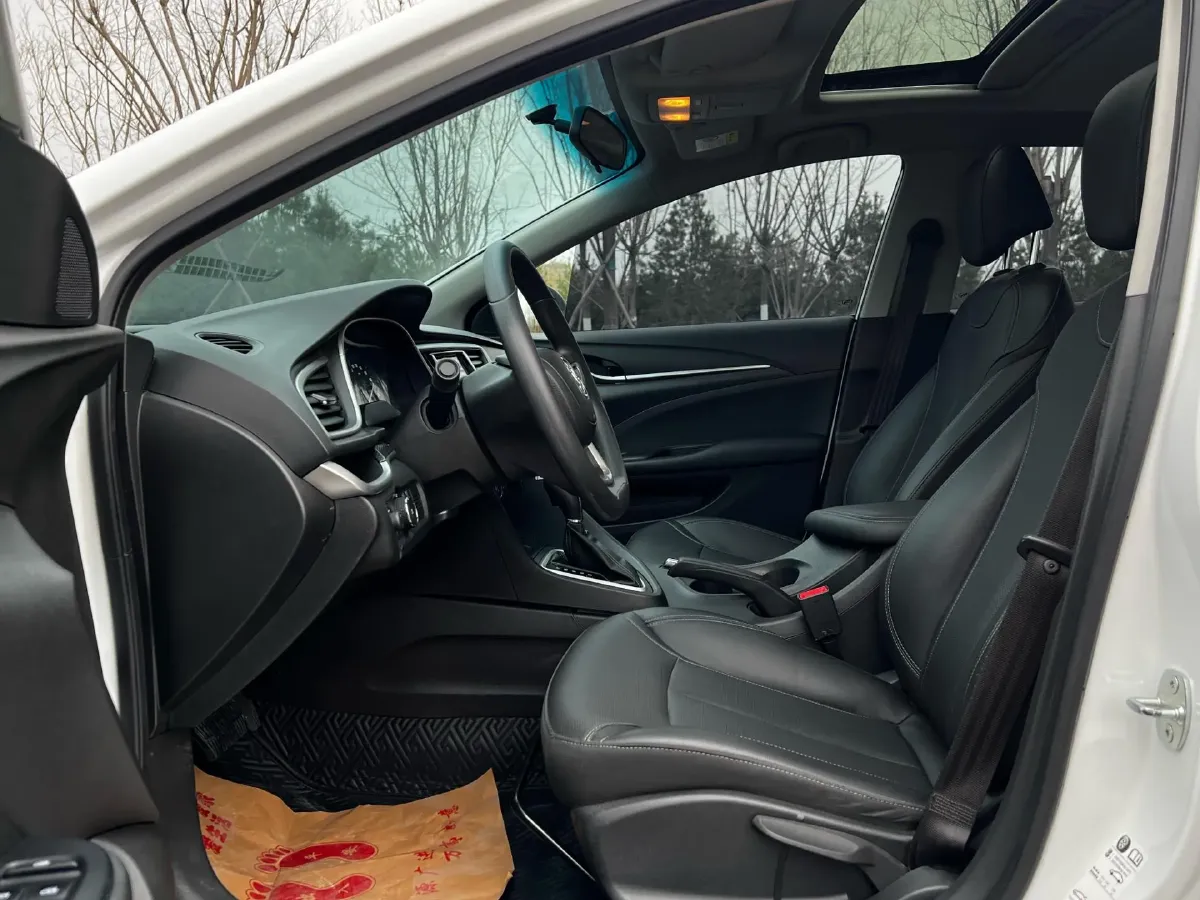 2020 Buick Encore 1.0T 125HP L3 6AT,autocango,china used car exporter,china ev exporter,chinese used car exporter,chinese used ev exporter